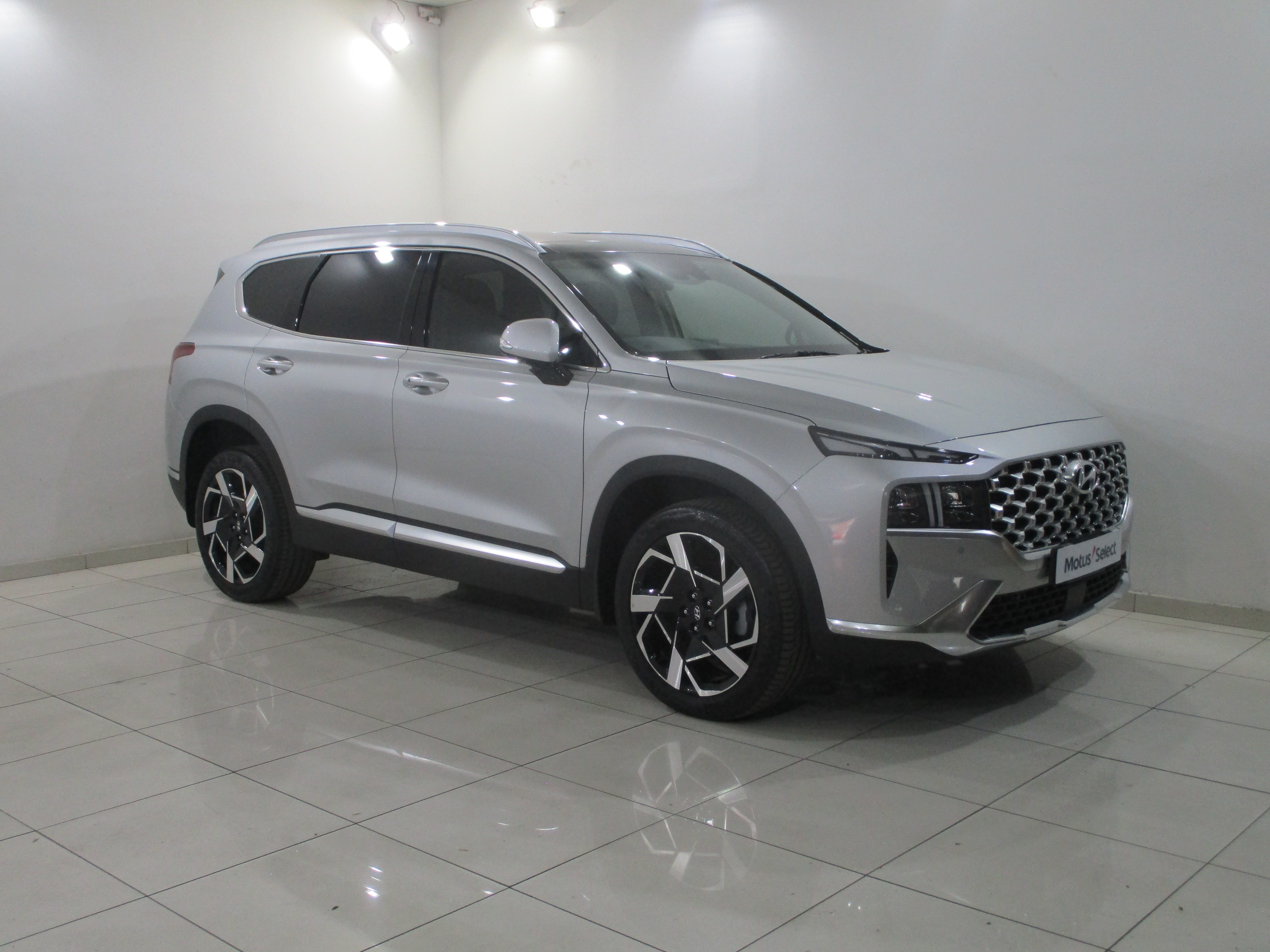 Hyundai Santa-Fe R2.2 AWD Elite DCT (7 Seater)