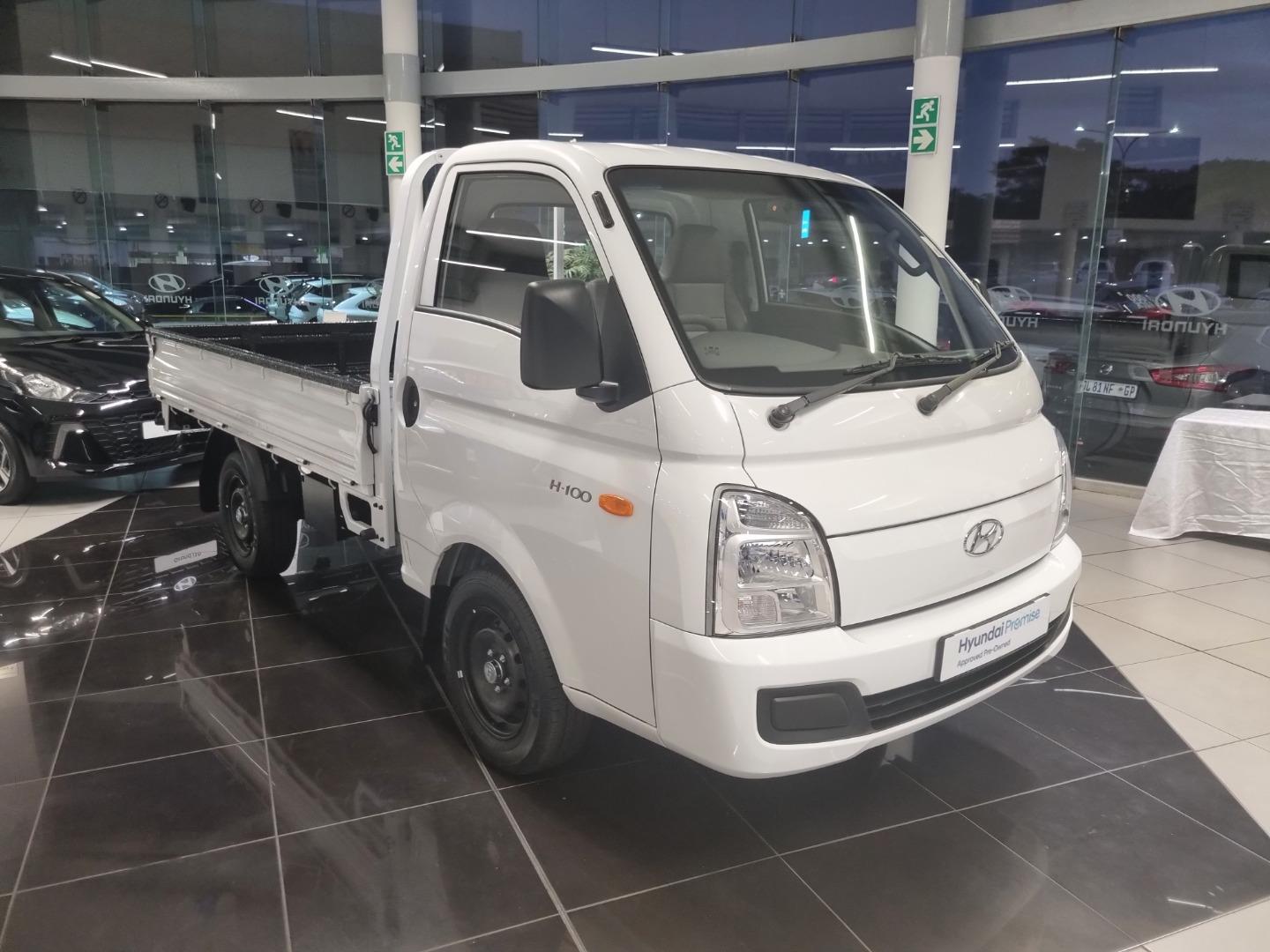 Hyundai H100 2.6 D Euro II Dropside Aircon