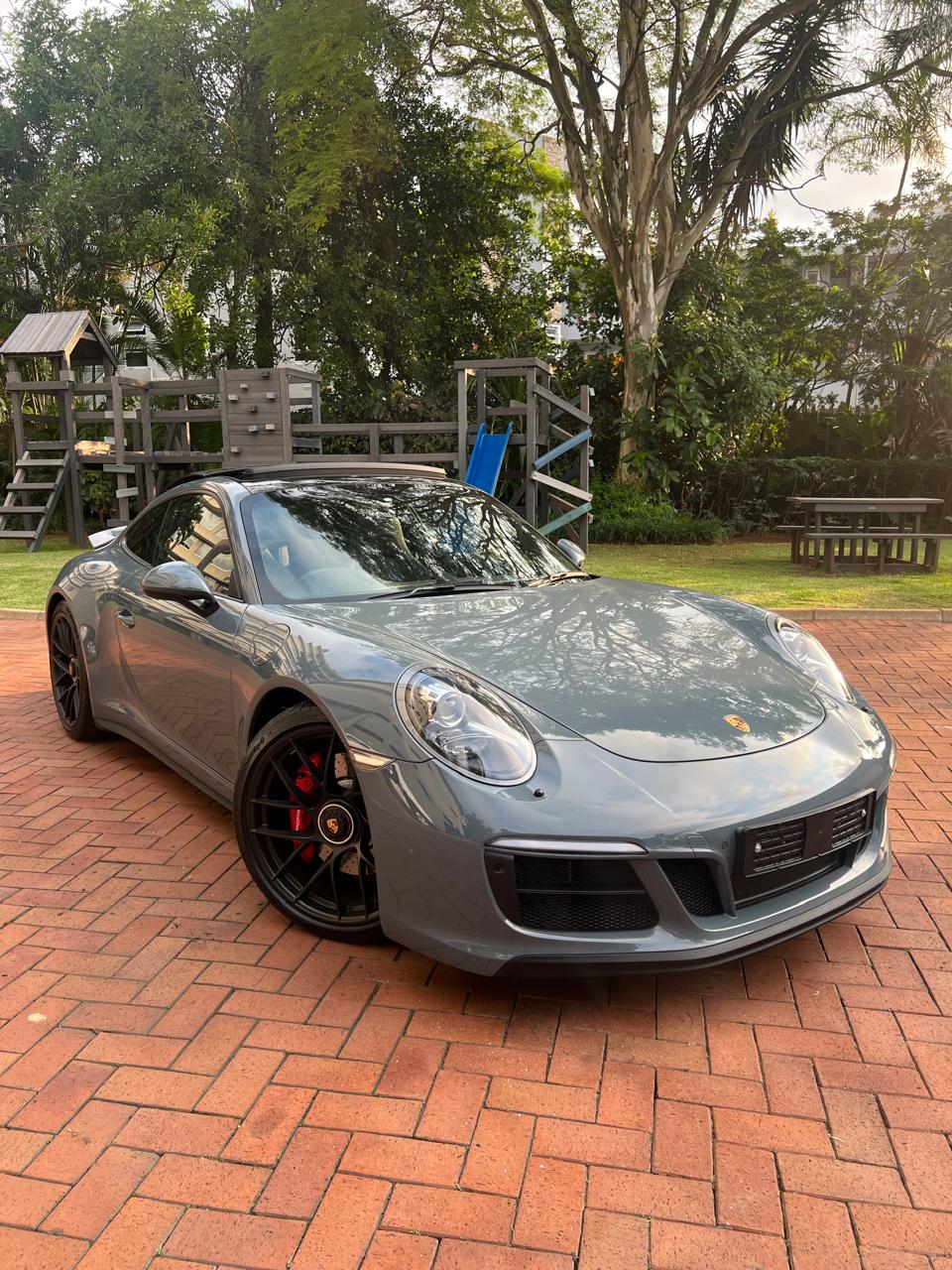 Porsche 911 (991 Gen2) Carrera GTS PDK