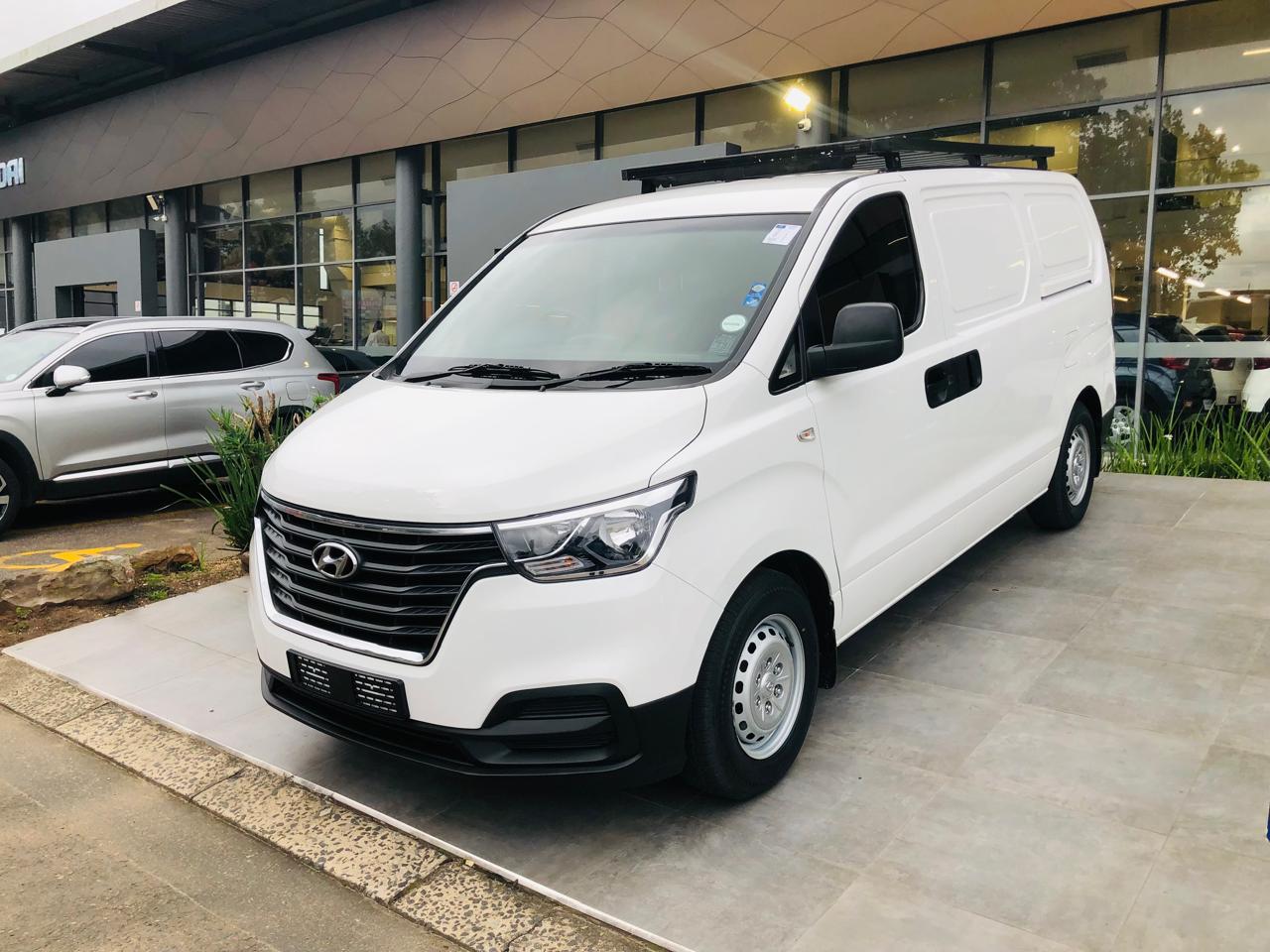 Hyundai H1 2.5 CRDi 3 Seater Panel Van with A/C Auto