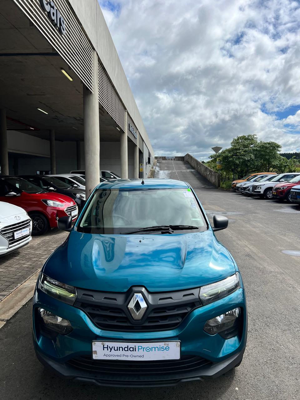 Renault Kwid 1.0 Life 5 Door