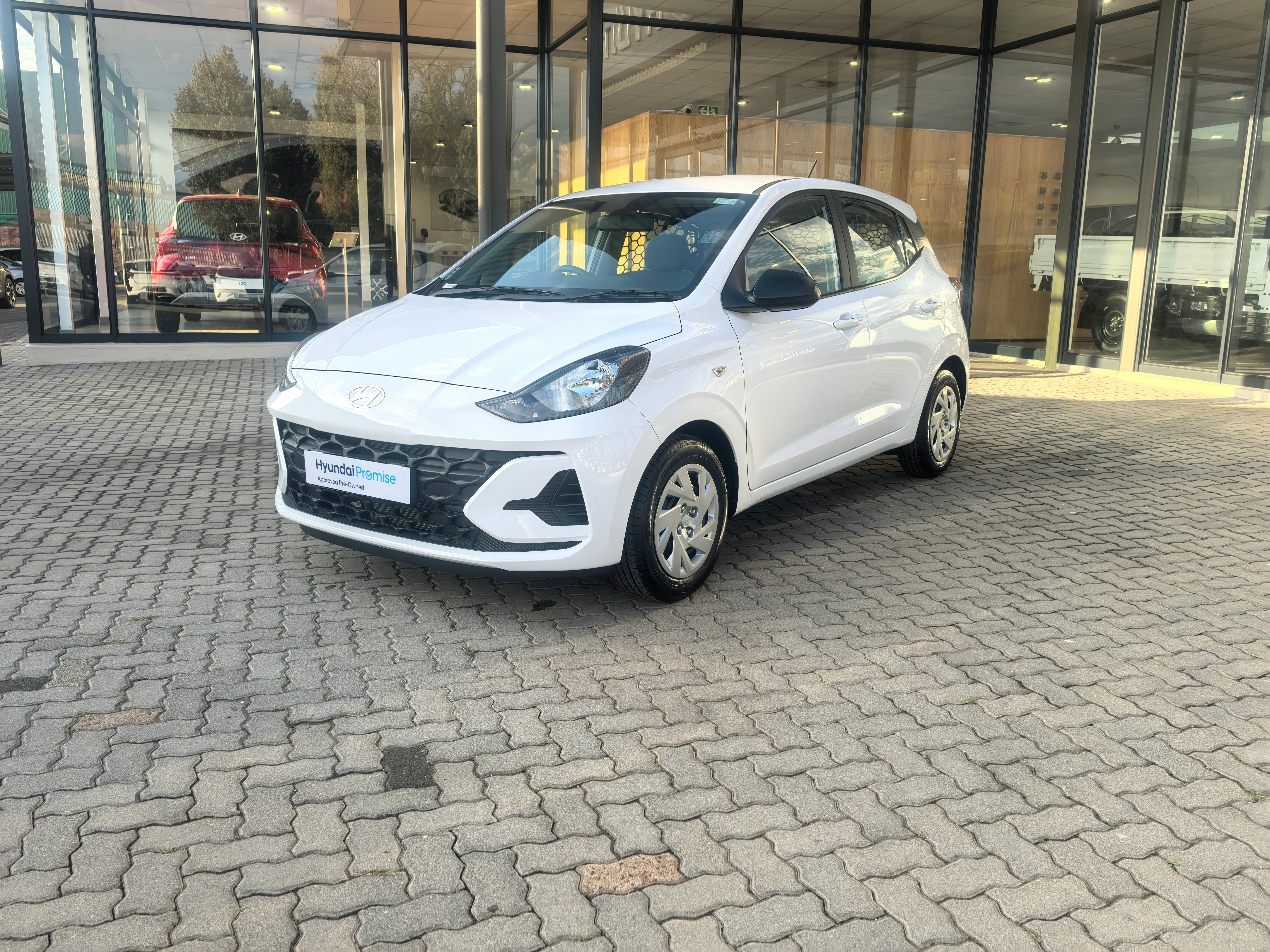 Hyundai Grand i10 1.0 Motion/Premium Cargo Panel Van