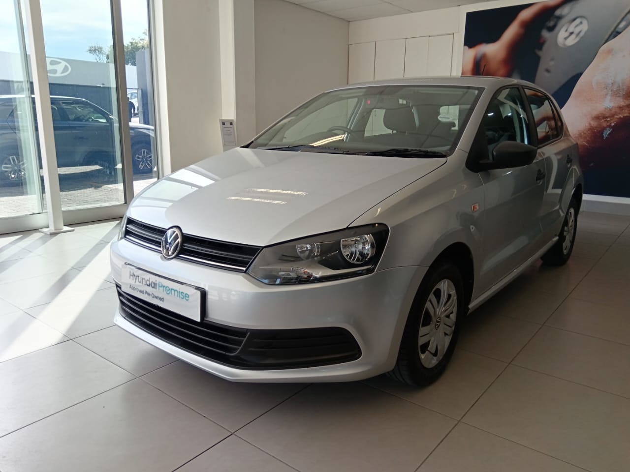 Volkswagen (VW) Polo Vivo 1.4 Hatch Trendline 5 Door