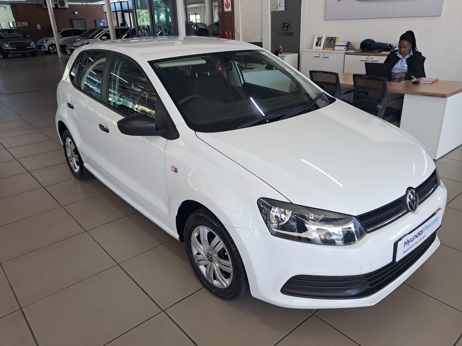 Volkswagen (VW) Polo Vivo 1.4 Hatch Trendline 5 Door