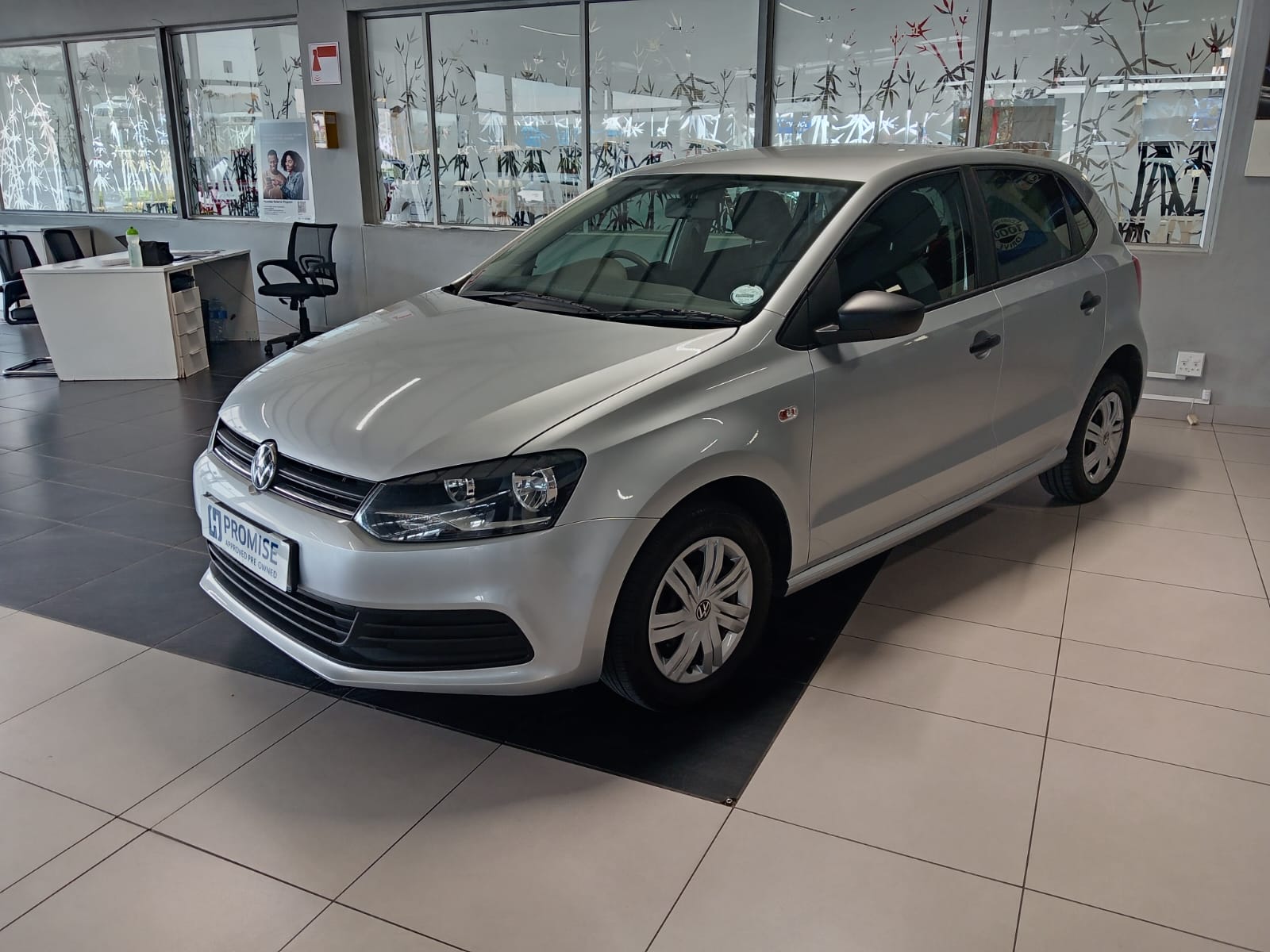 Volkswagen (VW) Polo Vivo 1.4 Hatch Trendline 5 Door
