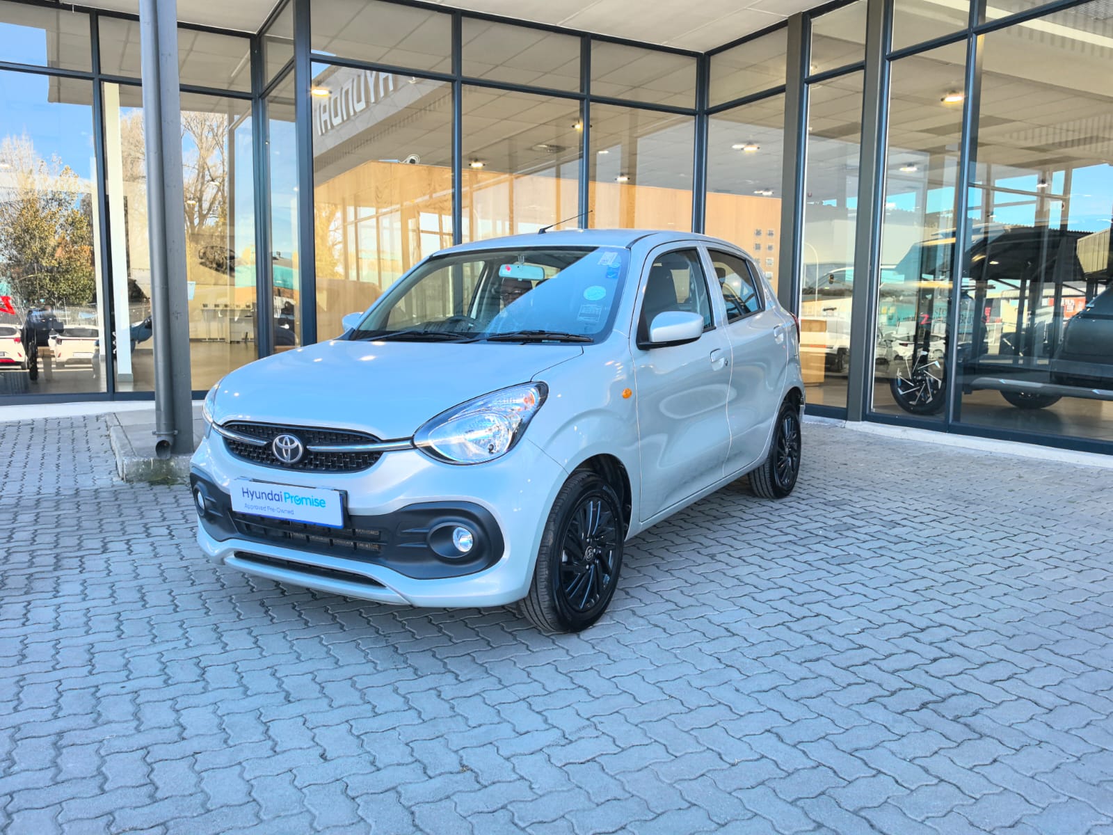 Toyota Vitz 1.0 XR