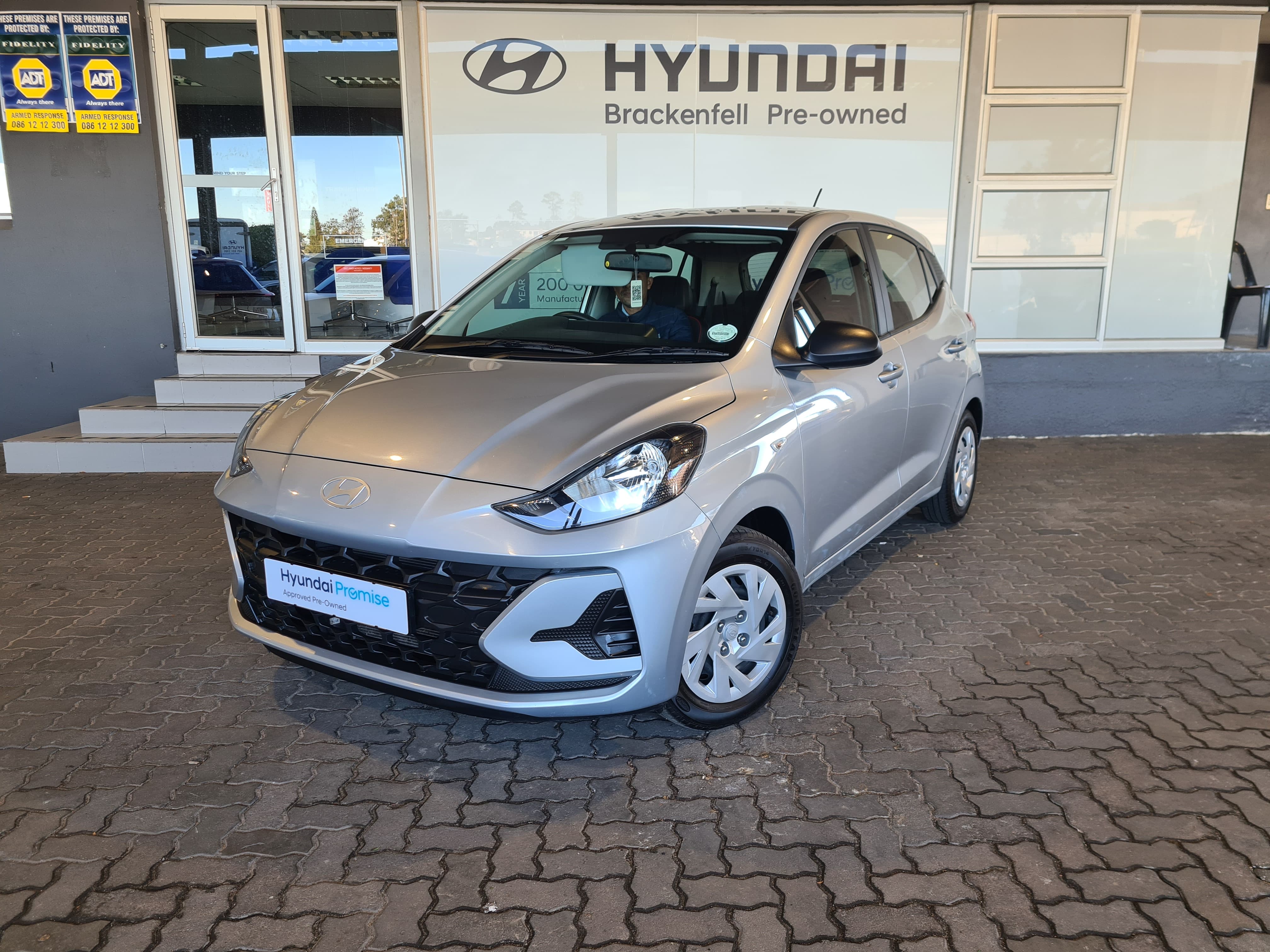 Hyundai Grand i10 1.0 Motion/Premium