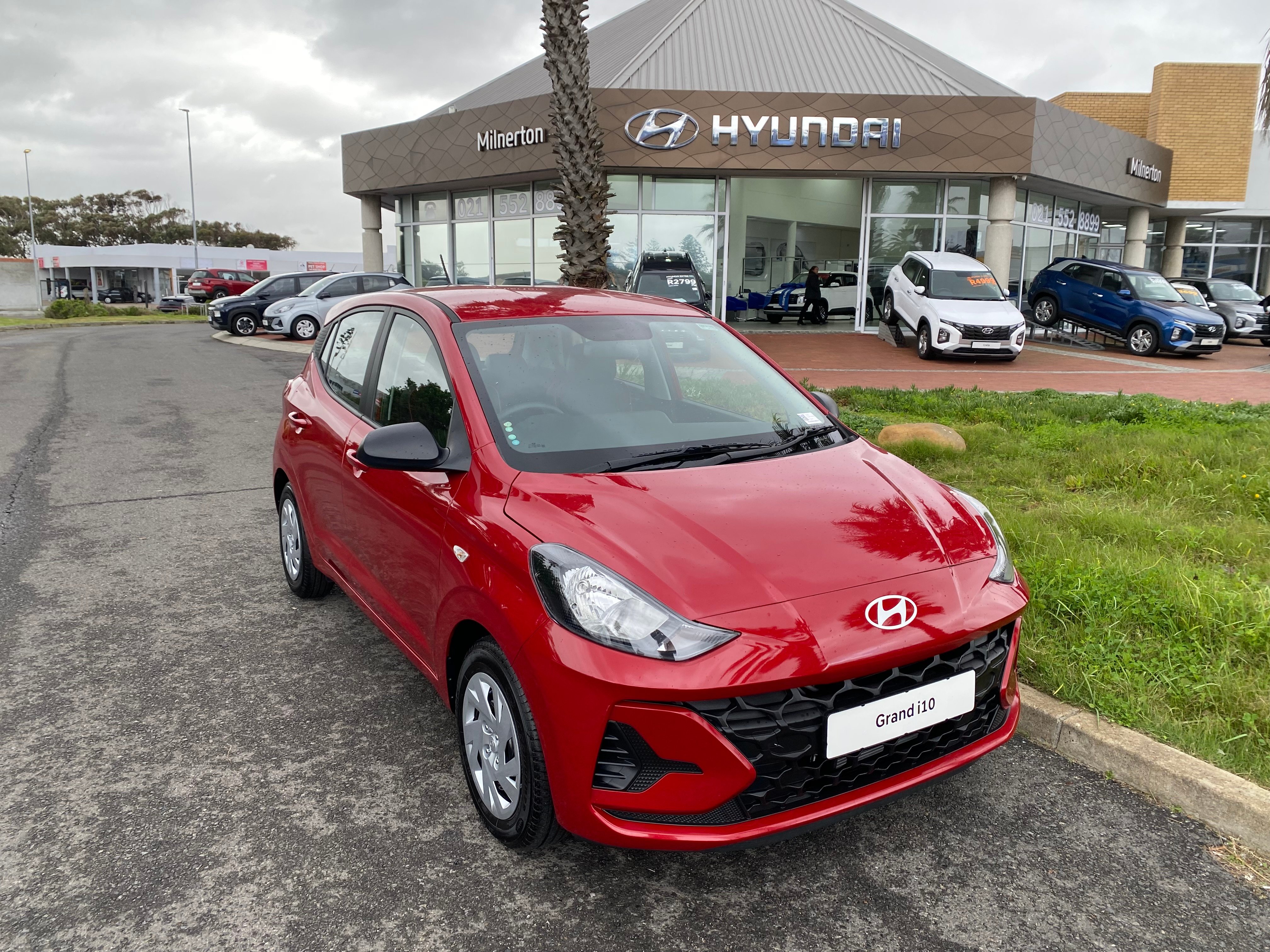 Hyundai Grand i10 1.0 Motion/Premium