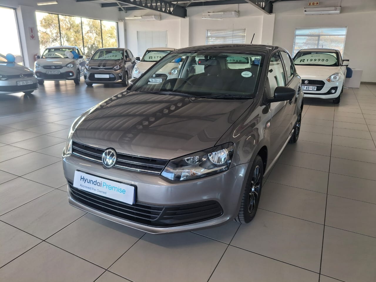 Volkswagen (VW) Polo Vivo 1.4 Hatch Trendline 5 Door