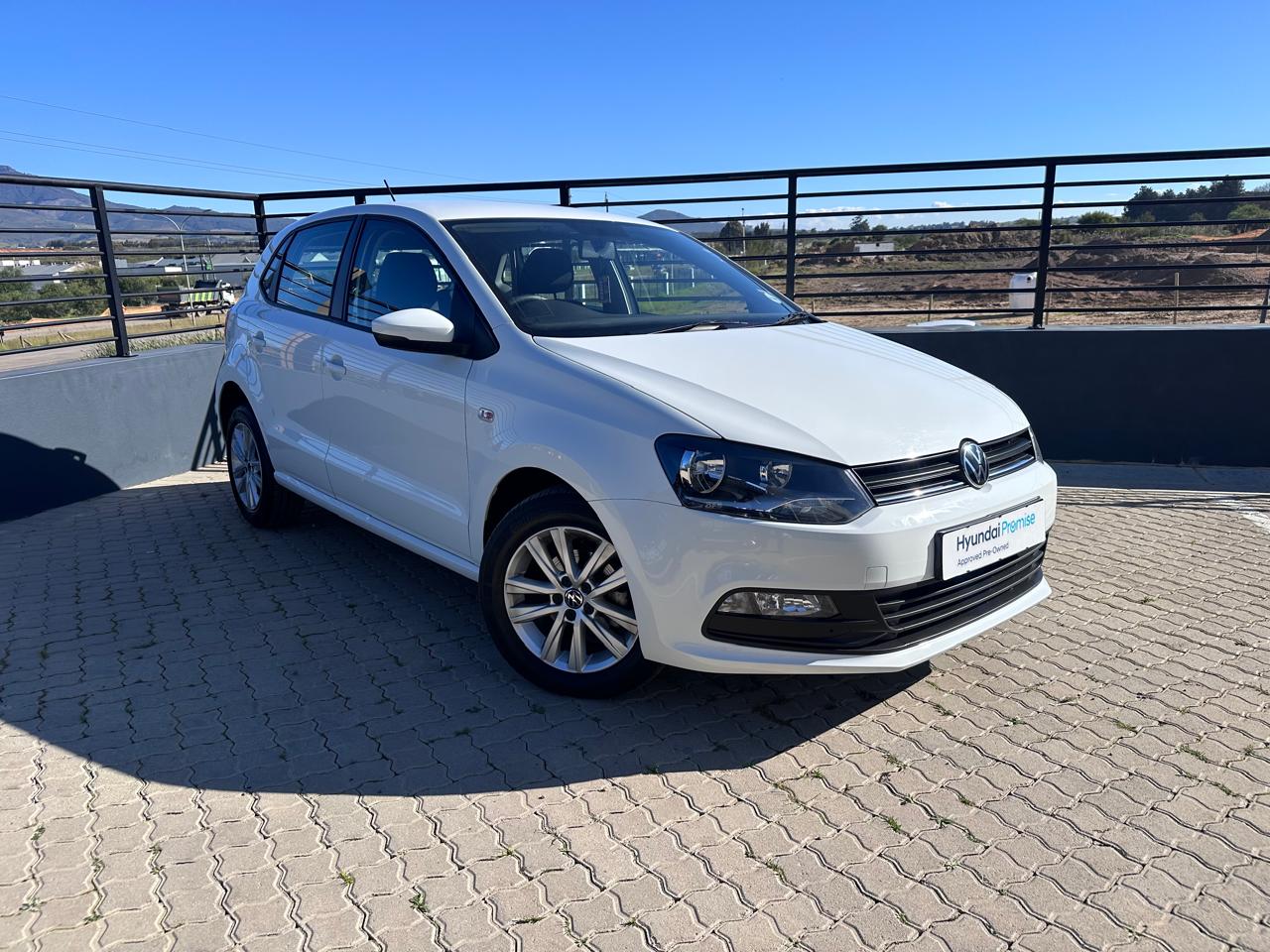 Volkswagen (VW) Polo Vivo 1.6 Hatch Comfortline Tiptronic 5 Door