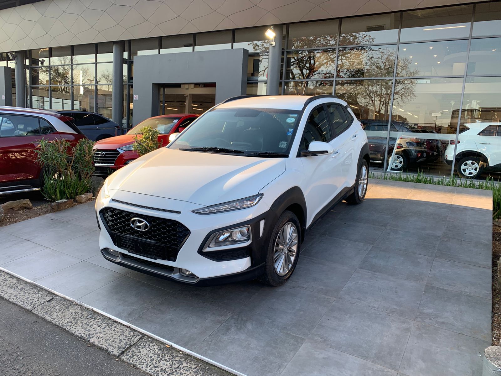 Hyundai Kona 2.0 MPi Executive Automatic