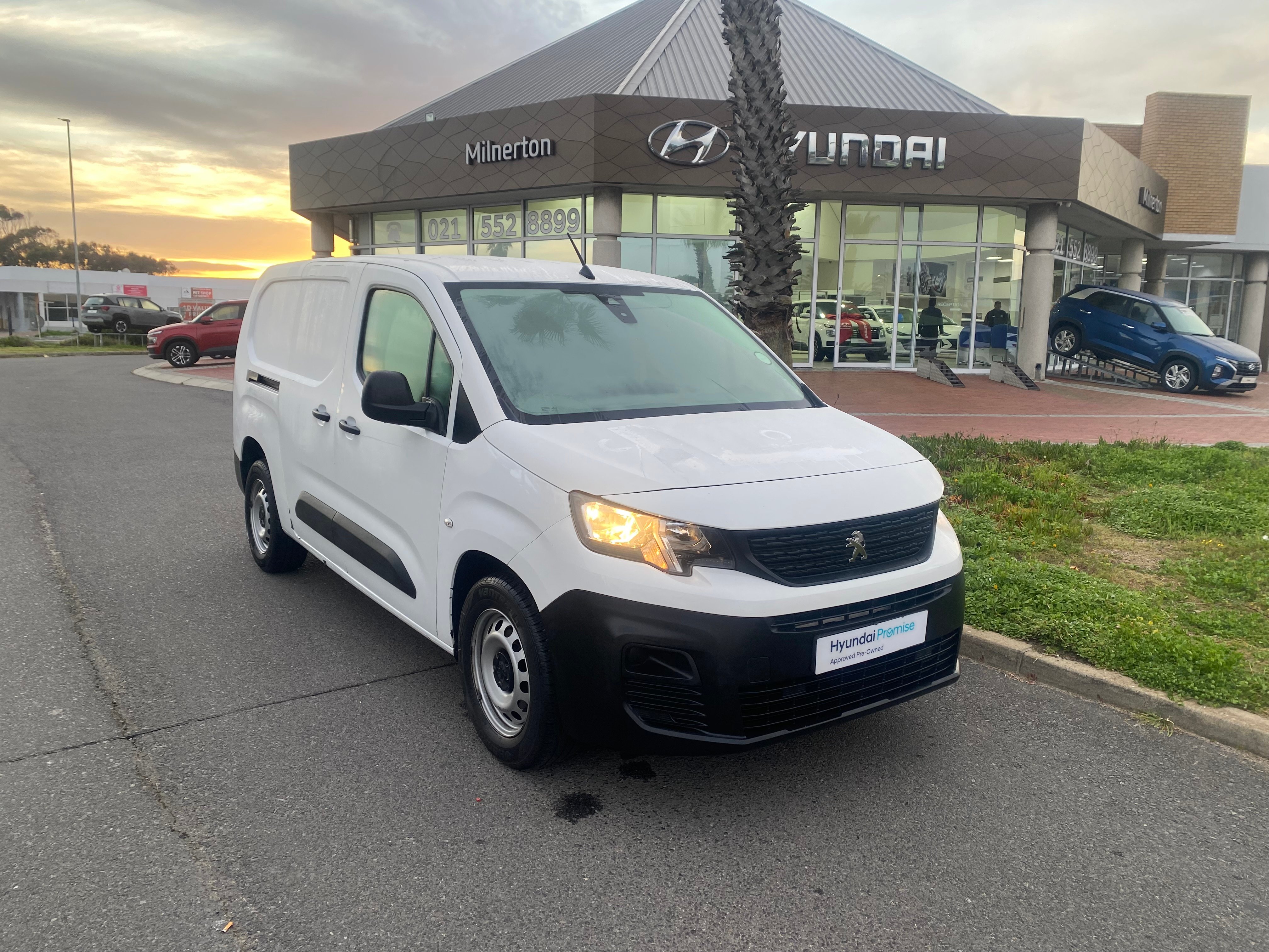 Peugeot Partner 1.6 HDi LWB (66 kW) F/C P/V