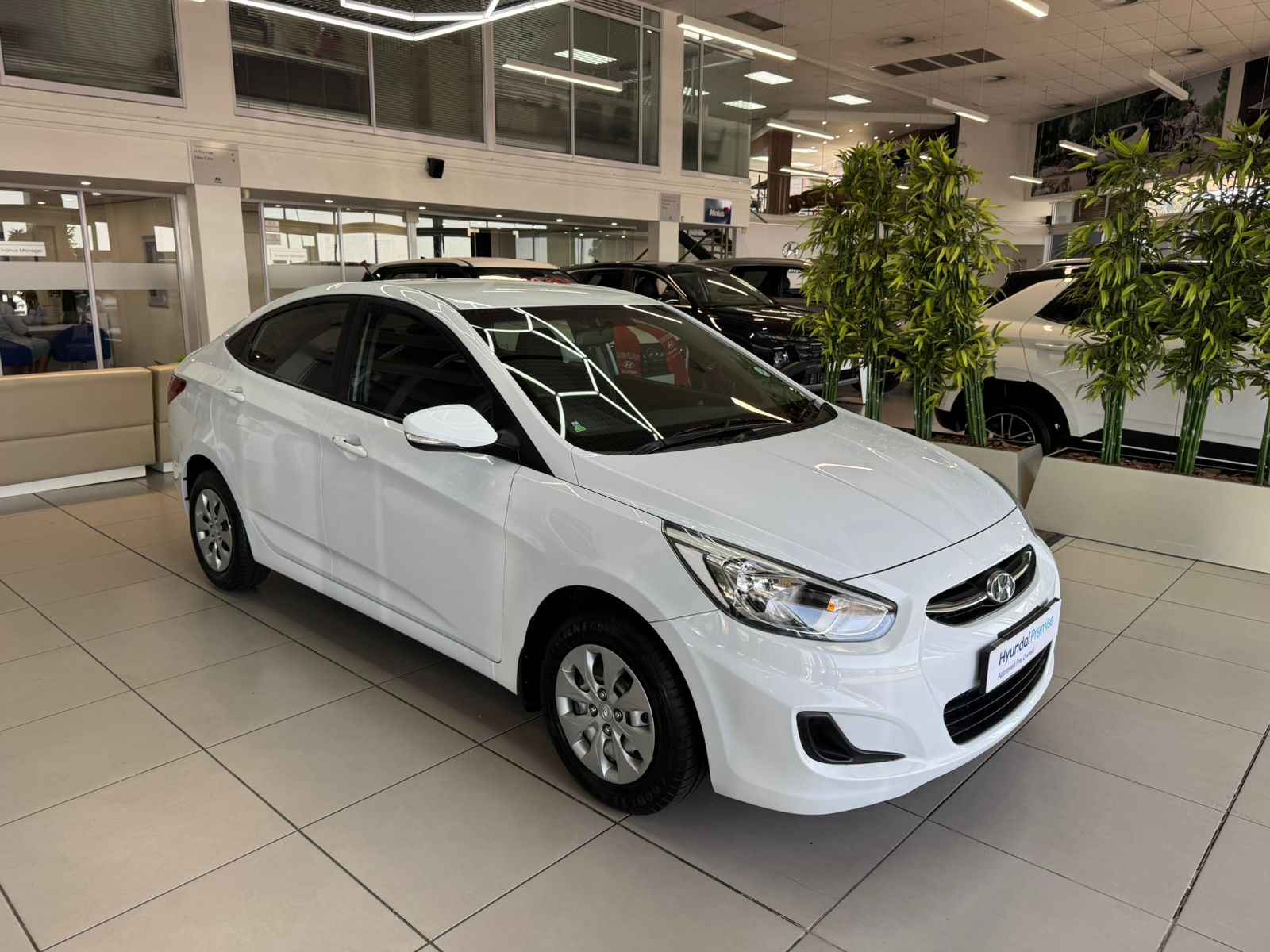Hyundai Accent IV 1.6 GL Motion