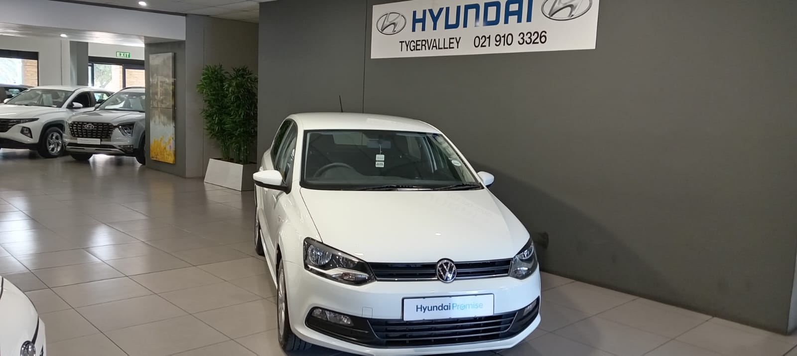 Volkswagen (VW) Polo Vivo 1.6 Hatch Comfortline Tiptronic 5 Door