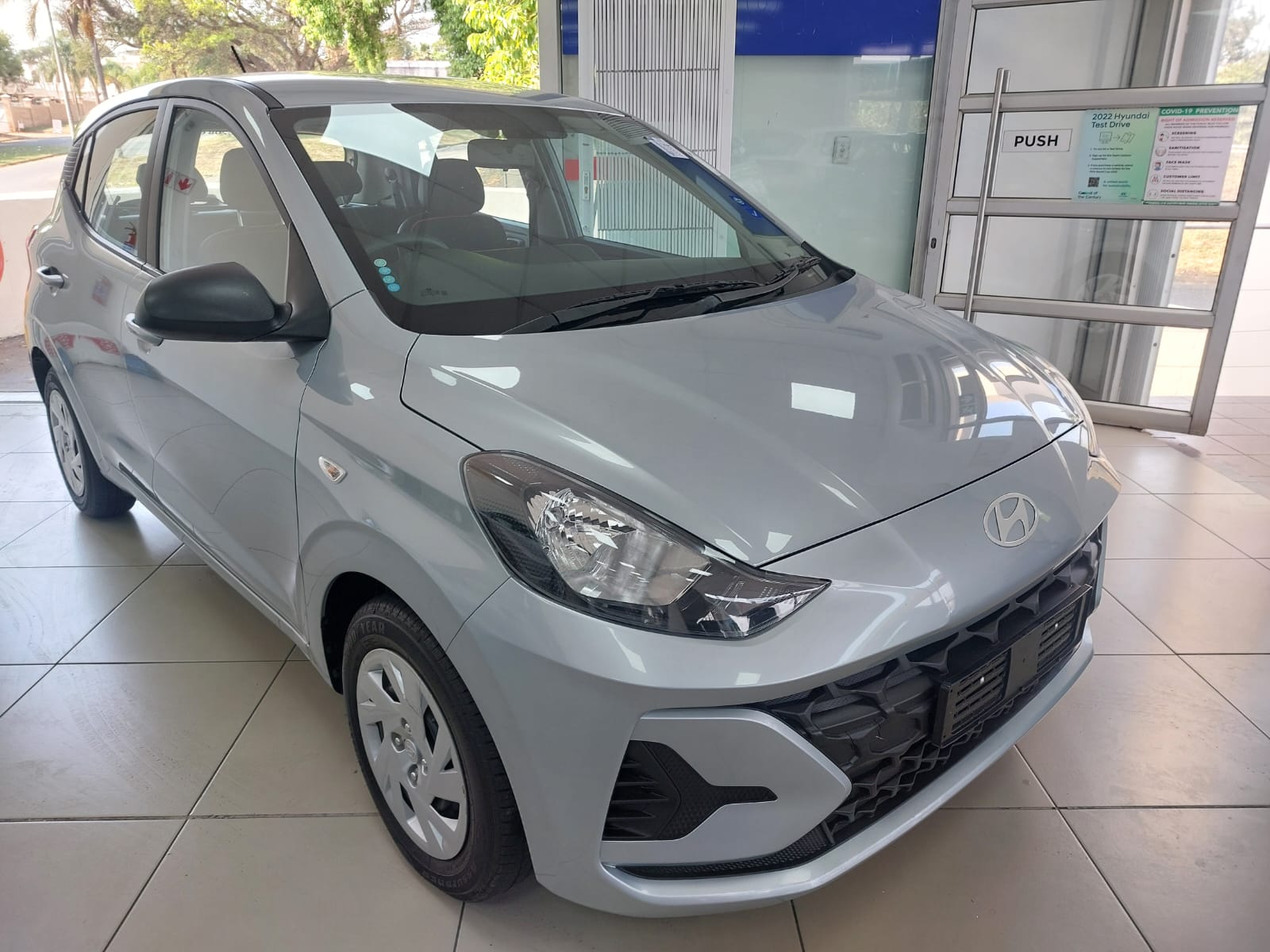 Hyundai Grand i10 1.0 Motion/Premium