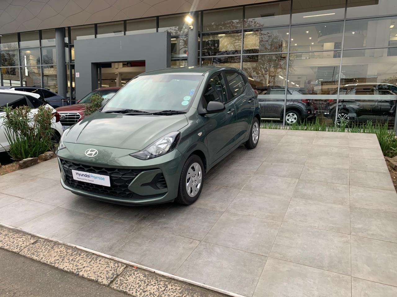 Hyundai Grand i10 1.0 Motion/Premium