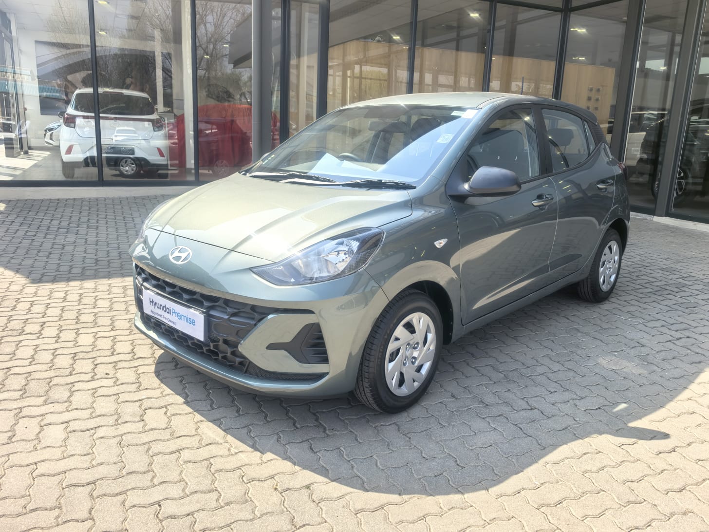 Hyundai Grand i10 1.0 Motion/Premium