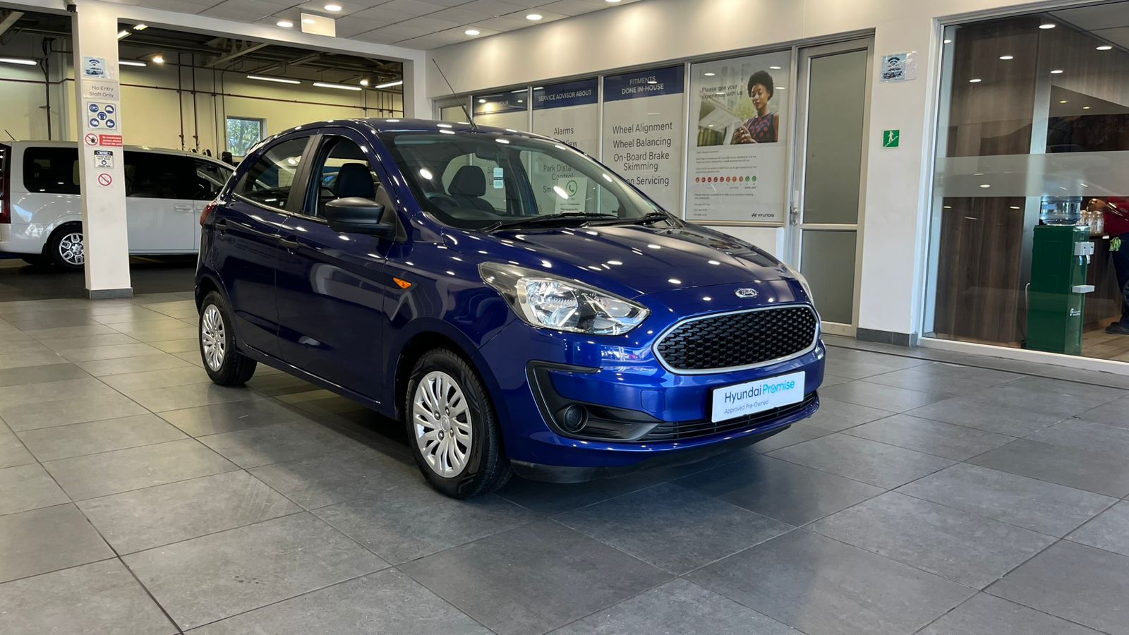 Ford Figo 1.5Ti VCT Ambiente 5 Doors