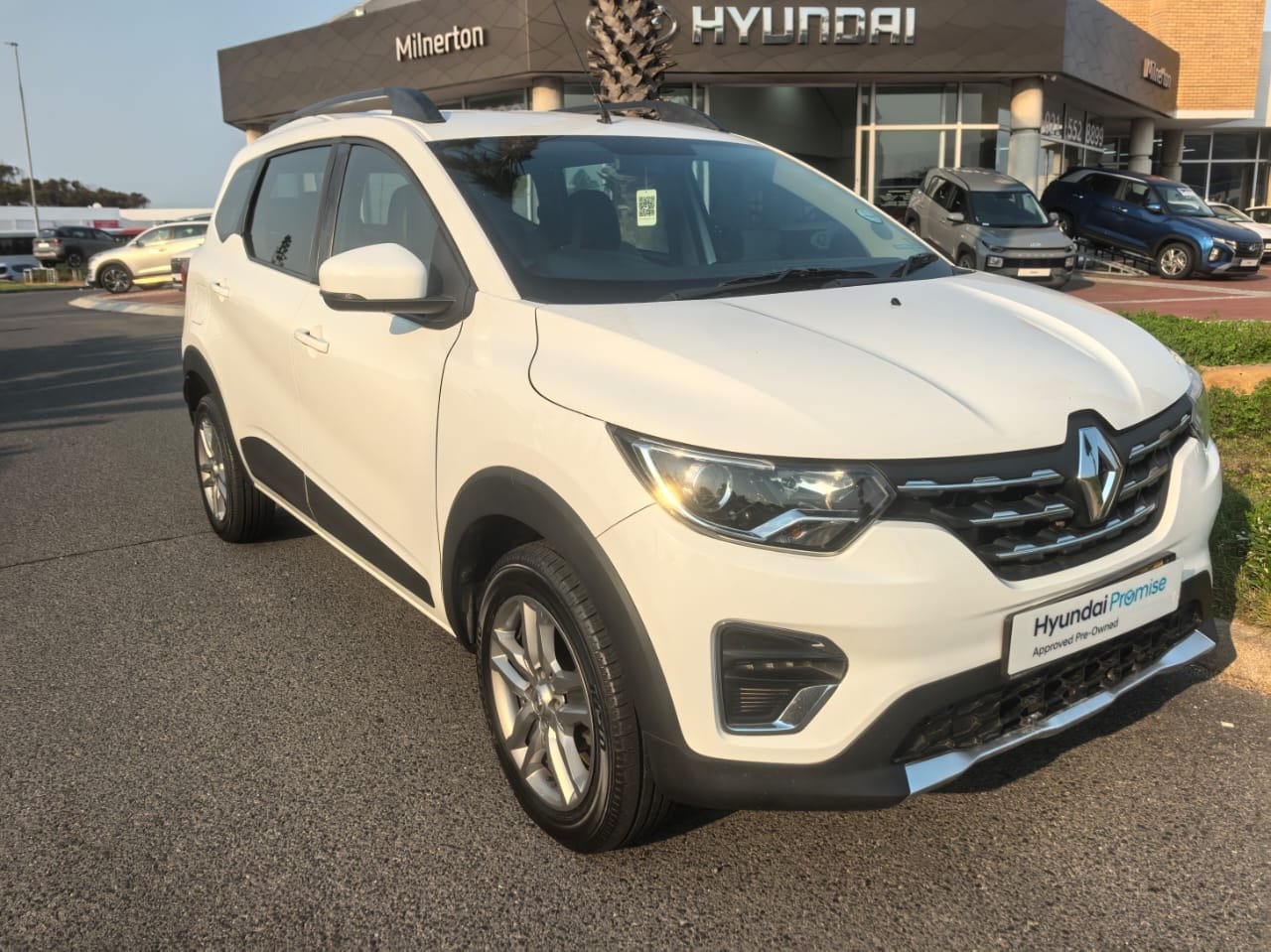 Renault Triber 1.0 Zen