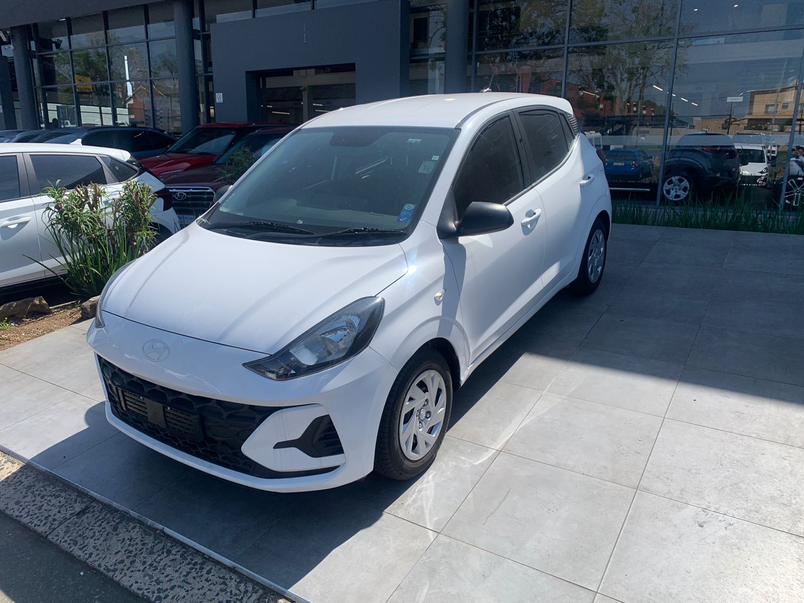 hyundai-grand-i10-1-0-motion-premium-for-sale-in-gauteng-pretoria