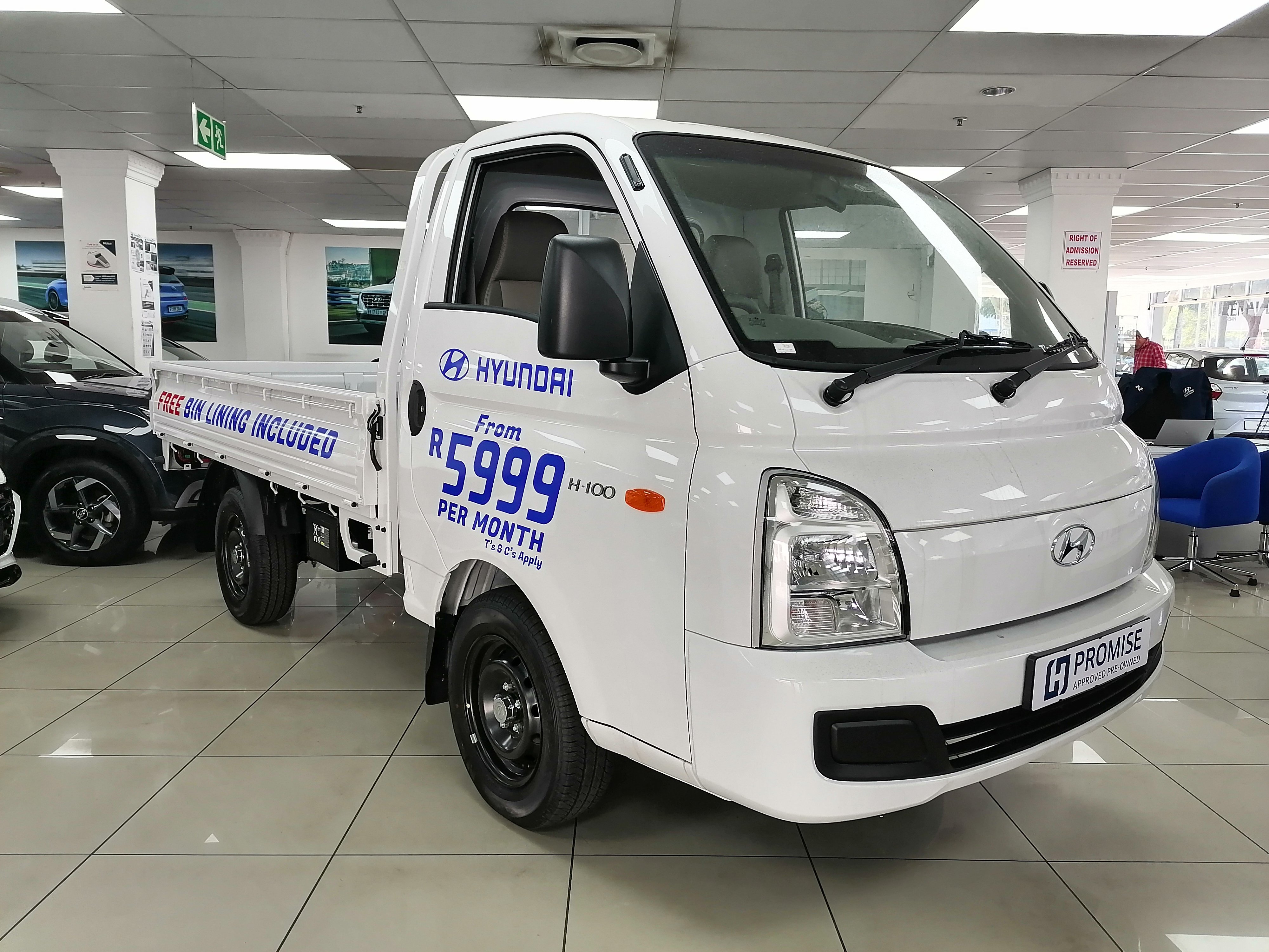 Hyundai H100 2.6 D Euro II Dropside Aircon