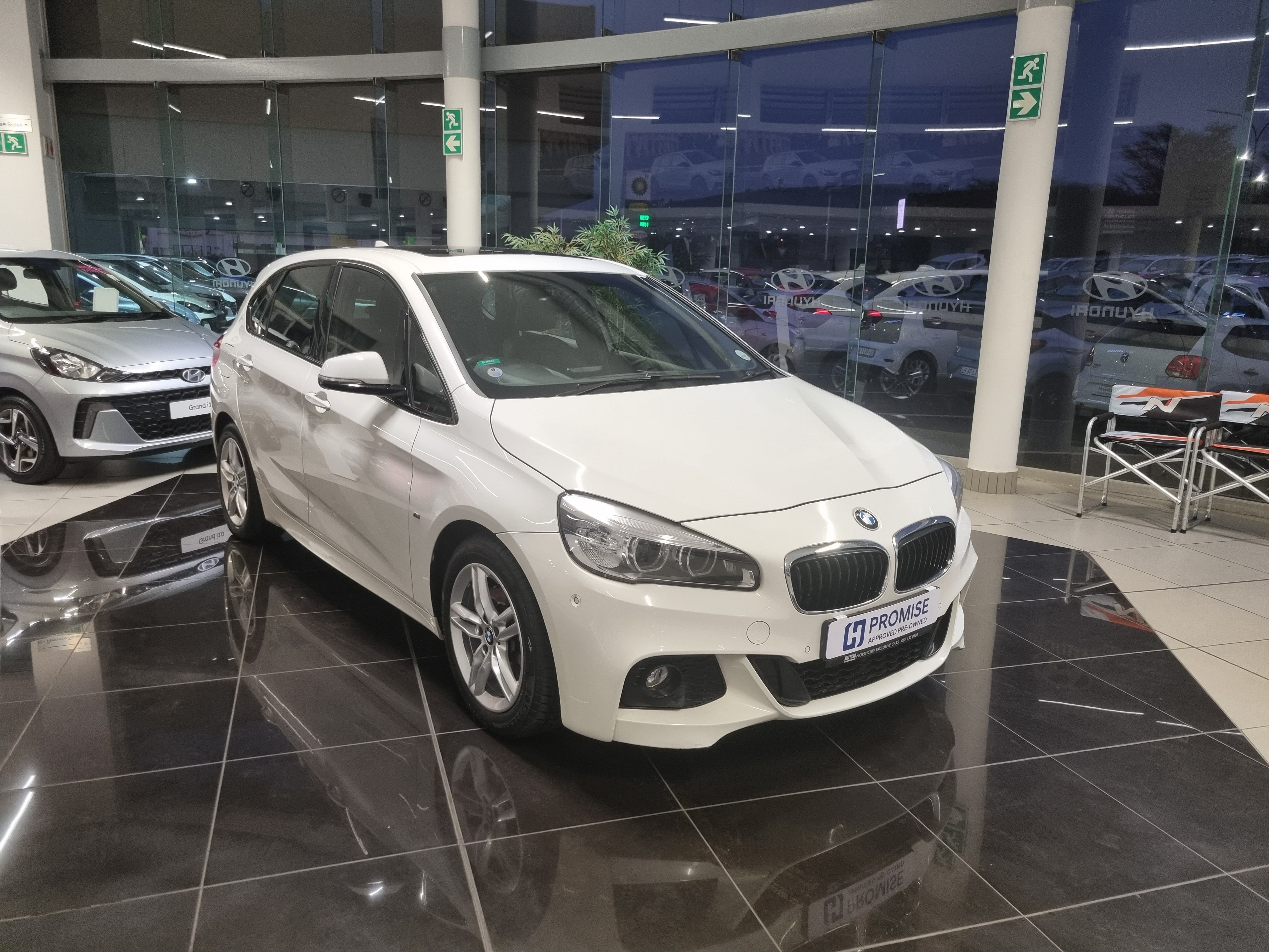BMW 218i (F45) M-Sport Active Tourer Steptronic