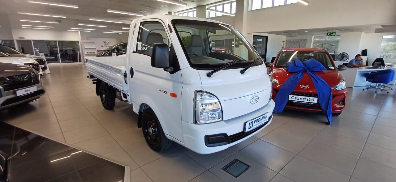 Hyundai H100 2.6 D Euro II Dropside Aircon