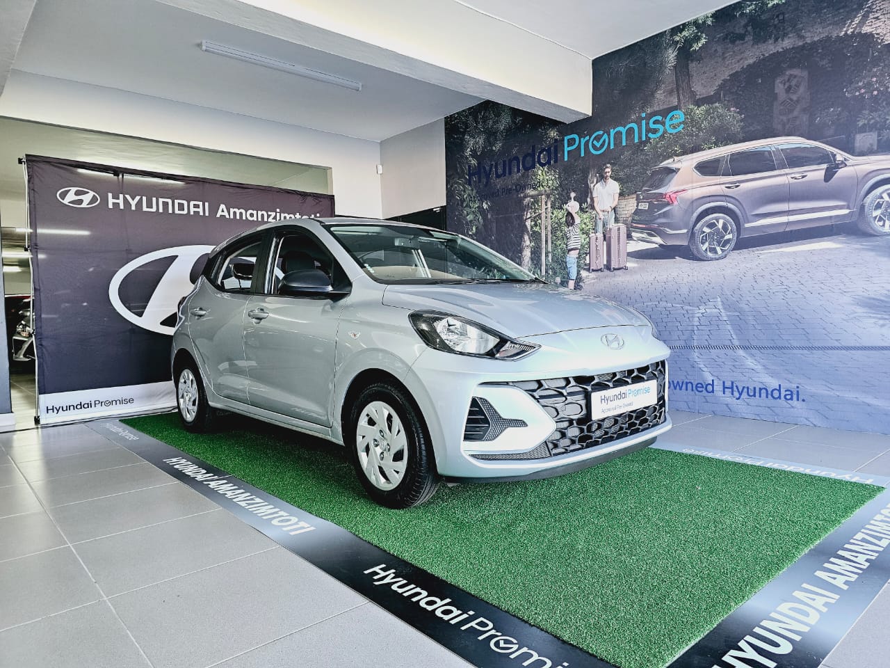 Hyundai Grand i10 Cars for sale in Amanzimtoti KZN - New and Used