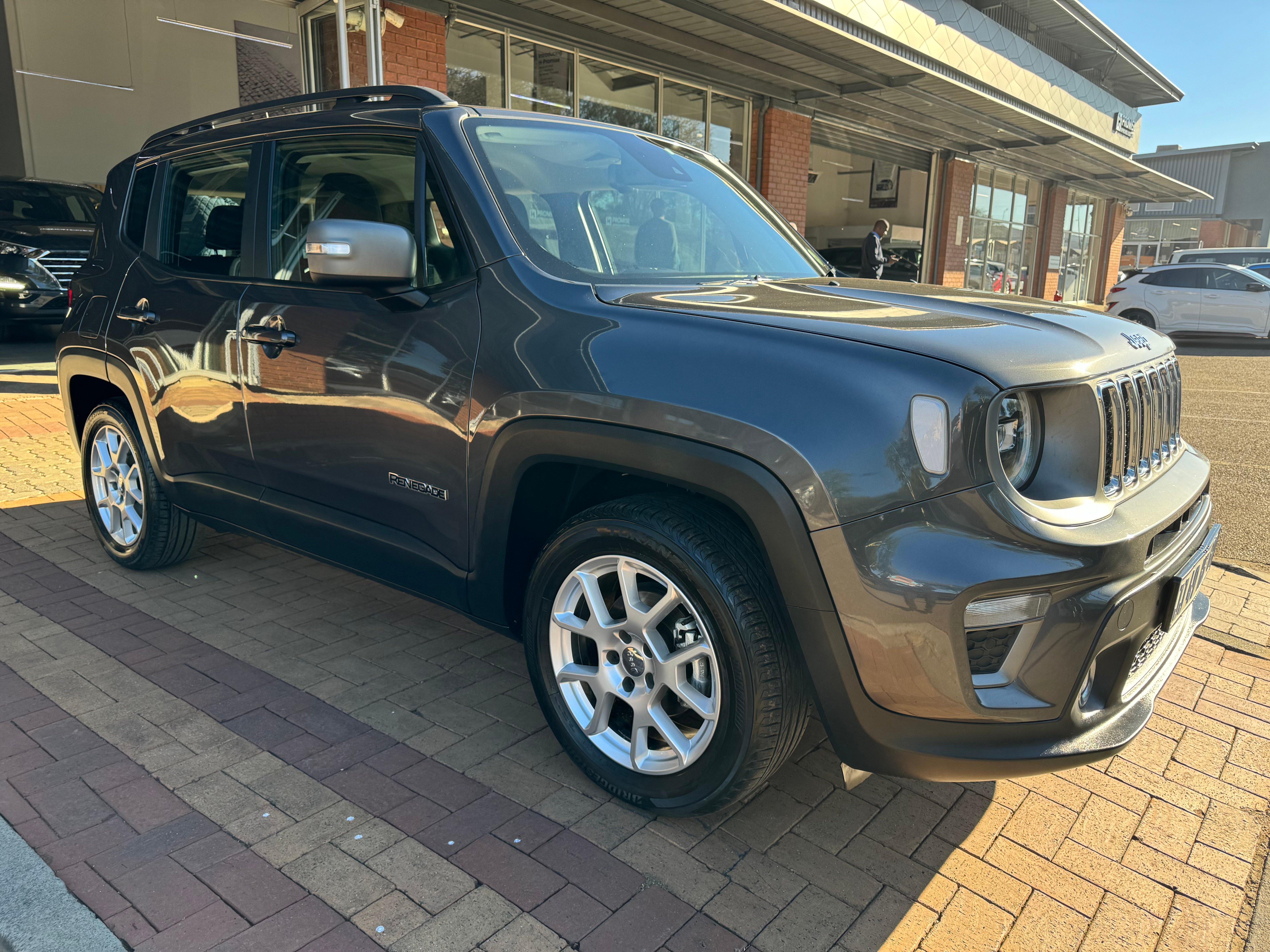 Jeep Renegade 1.4 TJet Limited DDCT