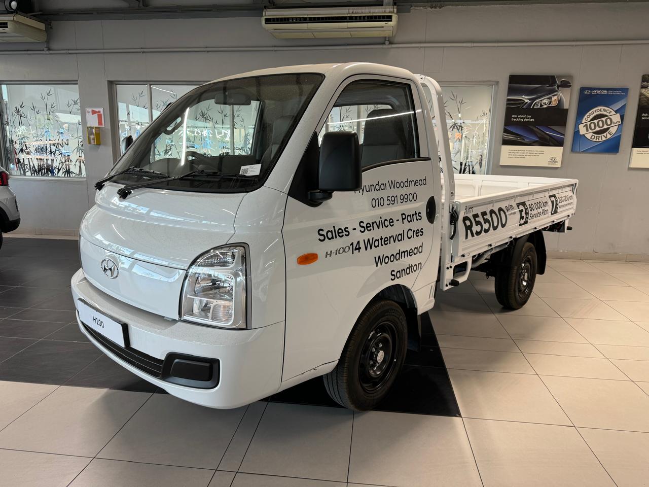 Hyundai H100 2.6 D Euro II Dropside Aircon