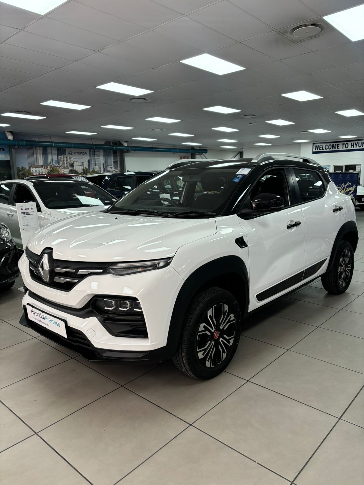 Renault Kiger 1.0 Turbo Intens CVT